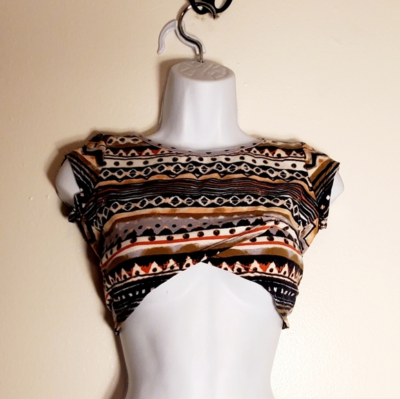 NO NAME MULTI-COLOR CROP TOP - Picture 1 of 3
